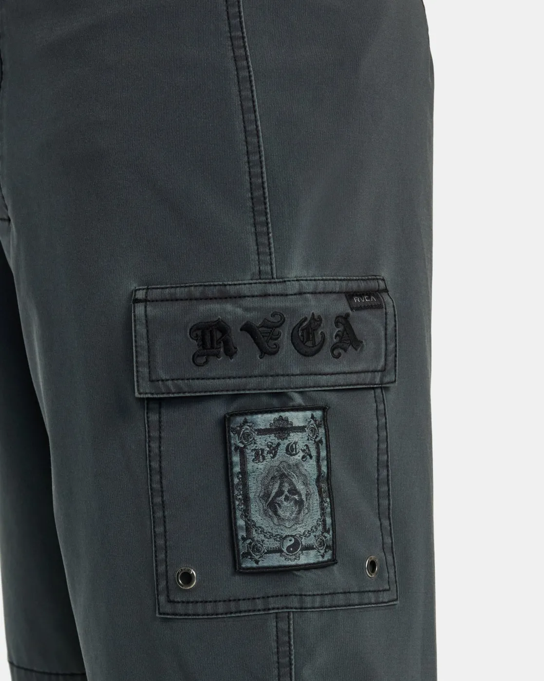 RVCA BENJAMIN JEANJEAN SKULL BOARDSHORTS 18'' Black Discount