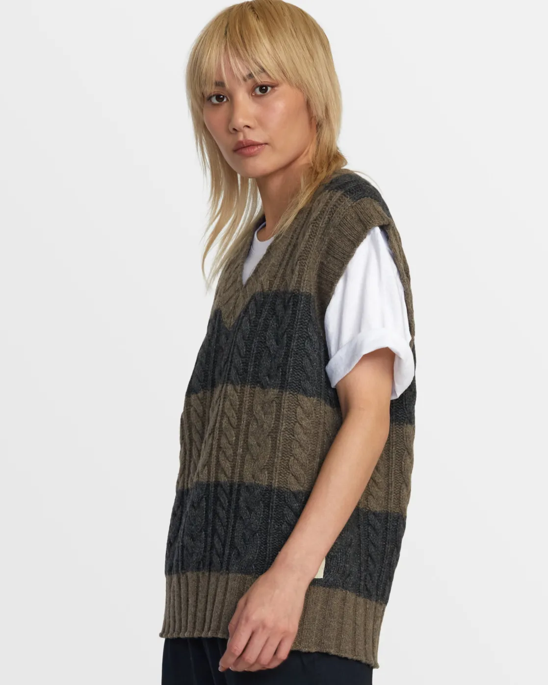 RVCA CHEFS KISS SWEATER VEST Black New