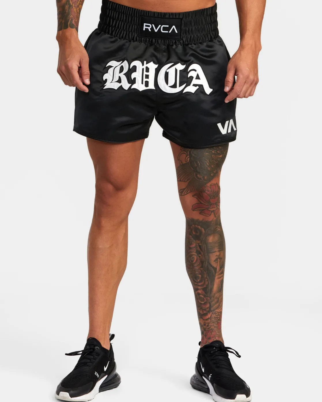 RVCA MUAY THAI MOD 15" BOXING SHORTS Black Sale