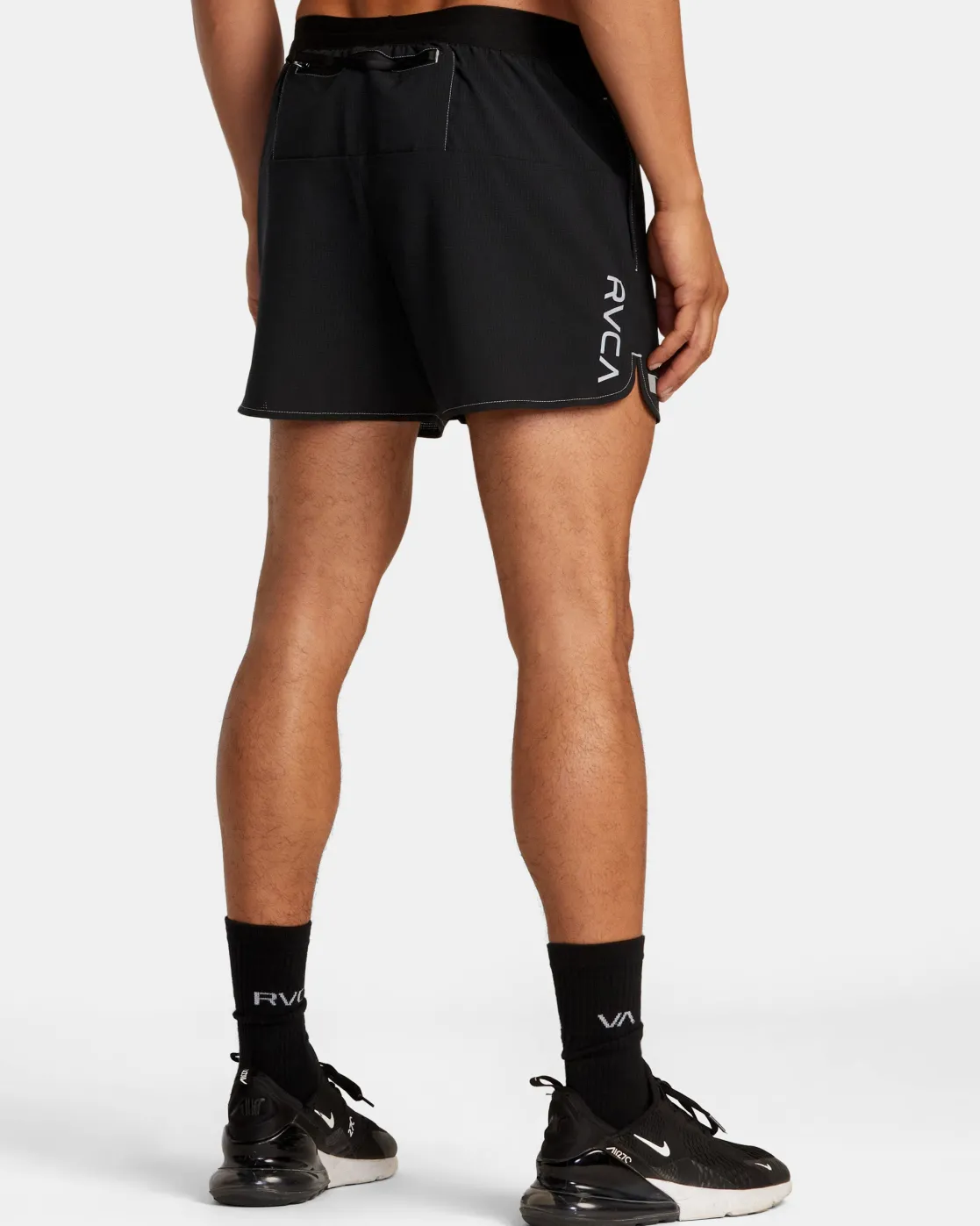RVCA RUNNER 14" ELASTIC WAIST SHORTS Black 2