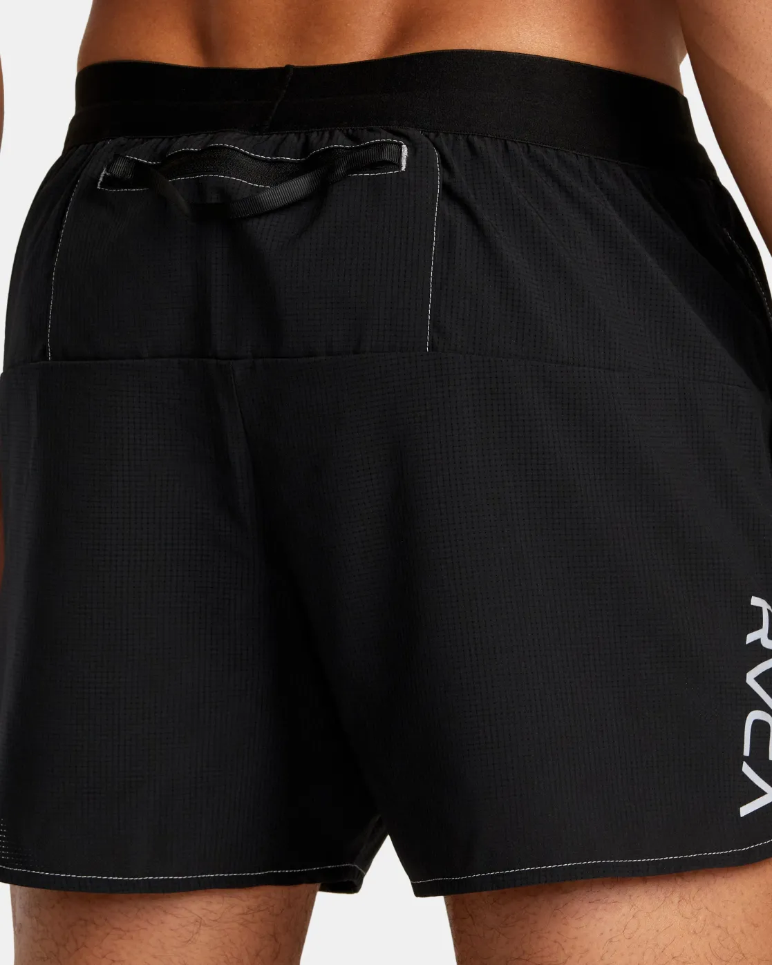 RVCA RUNNER 14" ELASTIC WAIST SHORTS Black 2