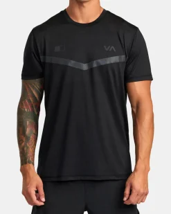 RVCA RUNNER TECHNICAL SHORT SLEEVE TOP Black Outlet