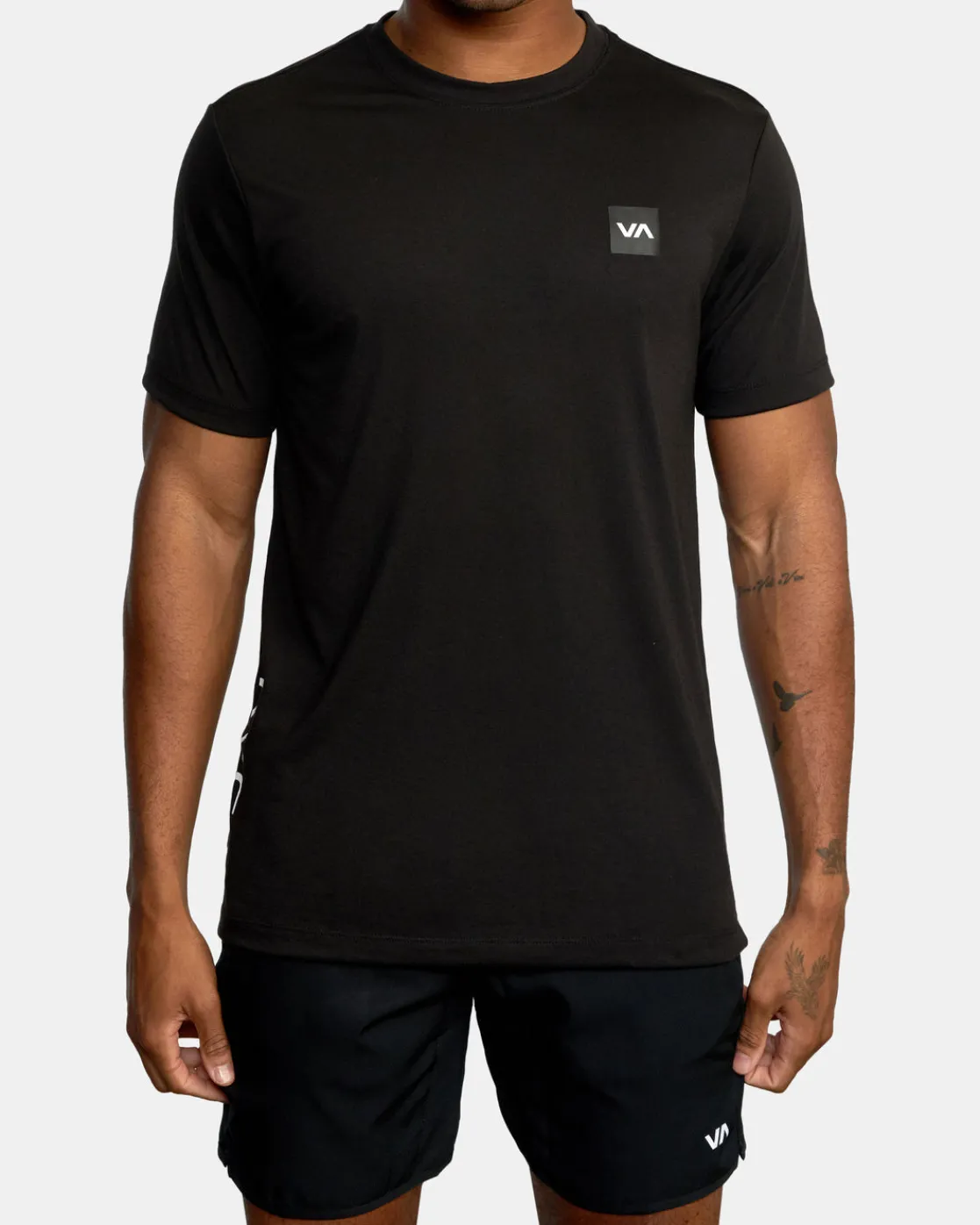 RVCA 2X TEE Black Hot