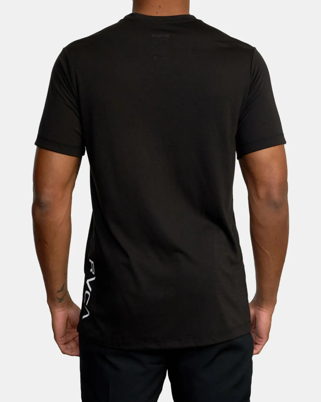 RVCA 2X TEE Black Hot