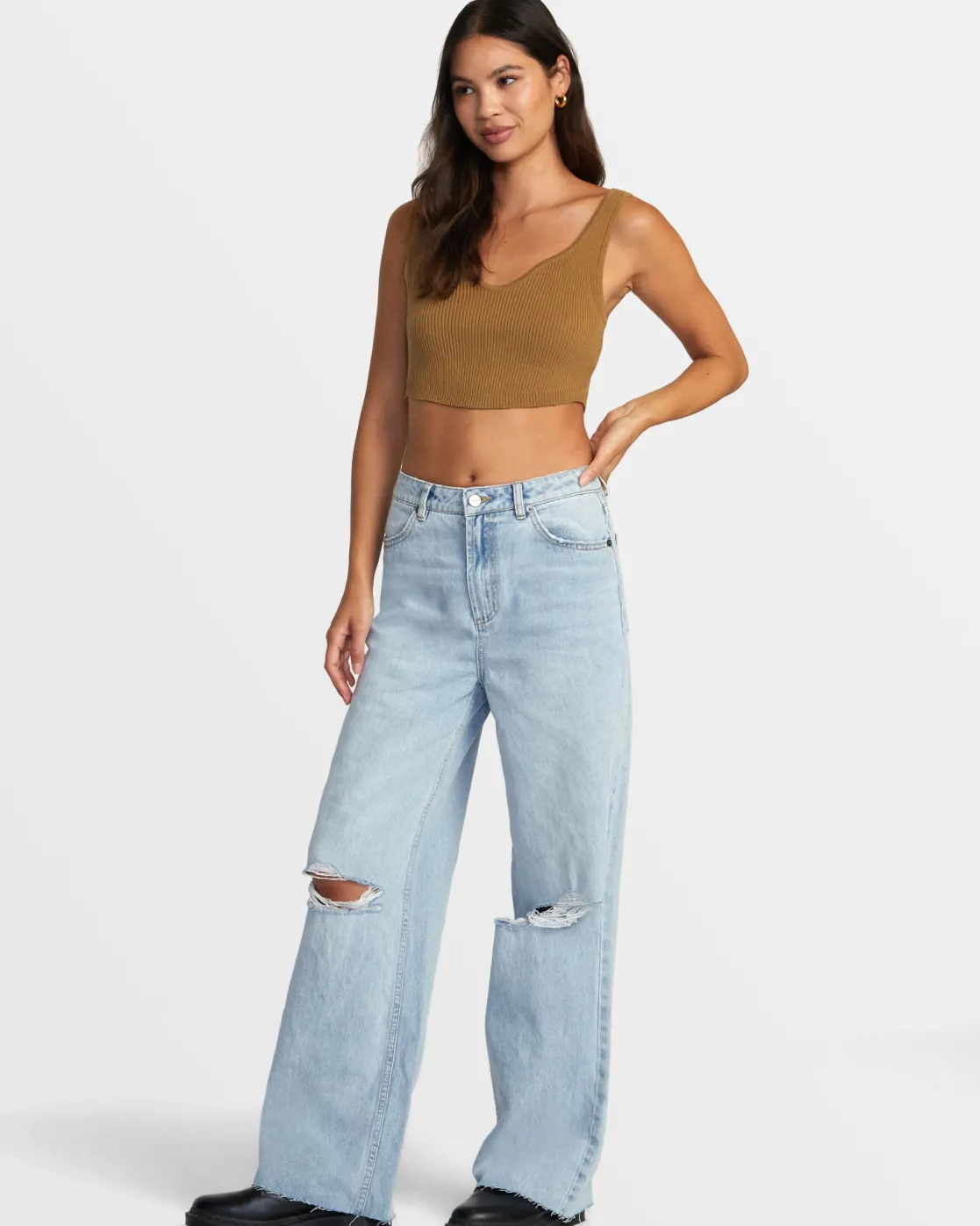 RVCA SELECTS ROUNDABOUT SWEATER TANK V-NECK SWEATER Ermine Best