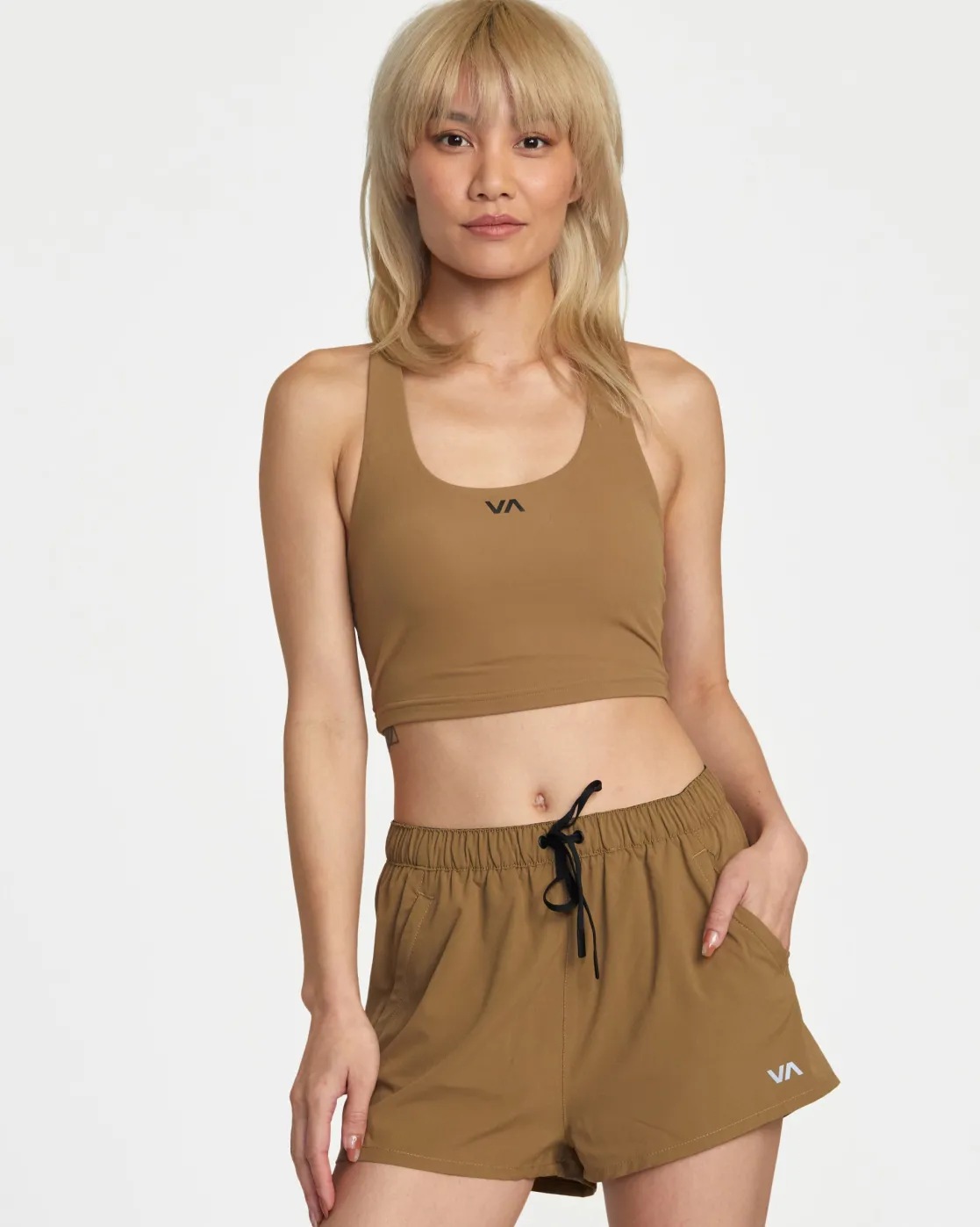 RVCA VA ESSENTIAL MID-RISE YOGGER X TECHNICAL TRAINING SHORTS Ermine Online