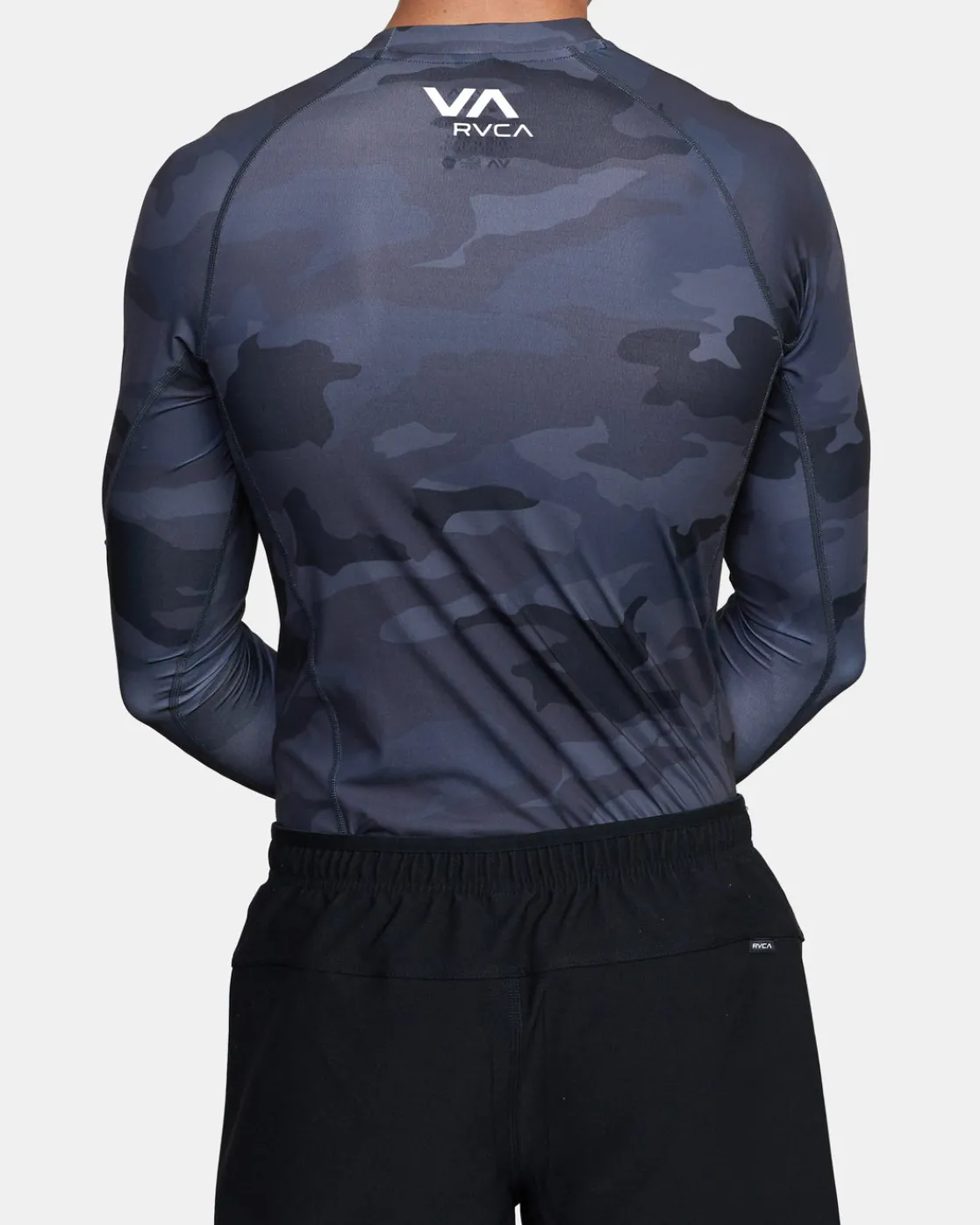 RVCA VA SPORT LONG SLEEVE RASHGUARD Black Camo Clearance