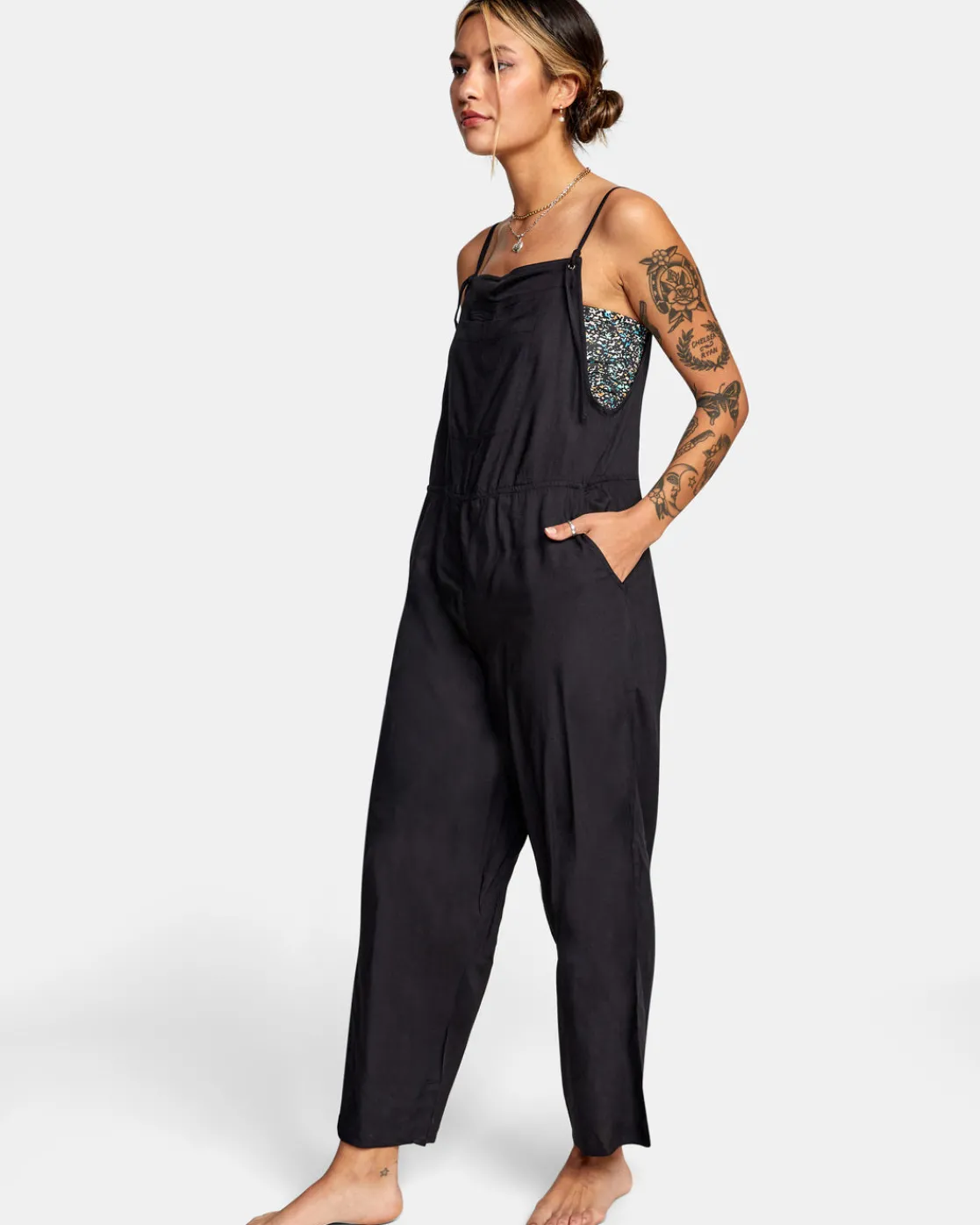 RVCA ZULA JUMPER COVER-UP True Black Sale